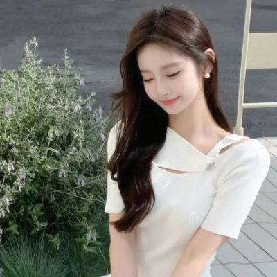 红楼梦第二部:黛玉葬花